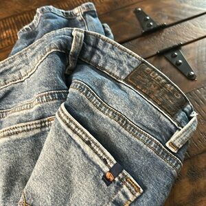 Buffalo jeans. High rise straight /jayden size 28. Gently used